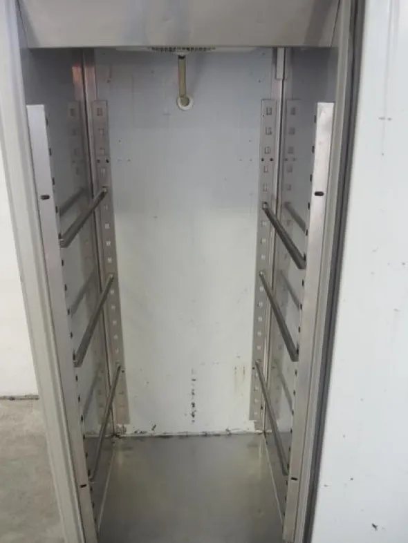 32#4128 Armadio frigo