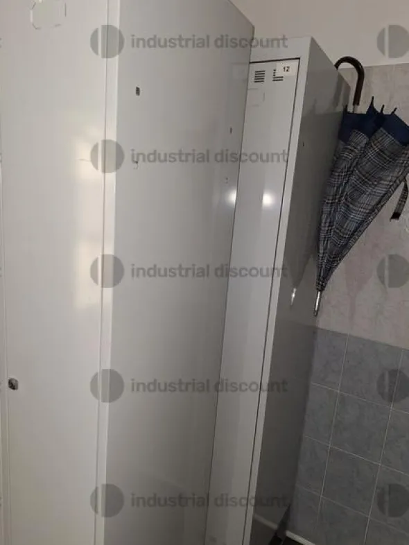 3#9552 Armadi portaoggetti, armadi spogliatoi