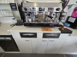 Arredamento bar pasticceria gelateria