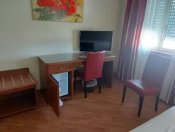 3#8402 Arredamento camere hotel