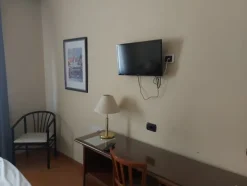 3#8402 Arredamento camere hotel