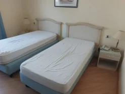 3#8402 Arredamento camere hotel