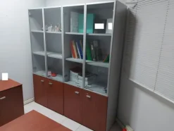 46#8179 Arredamento da ufficio e macchine elettroniche