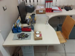 66#7717 Arredamento da ufficio e periferiche