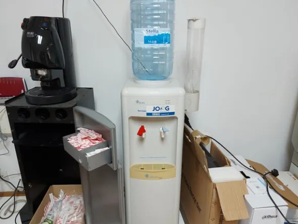 1#7967 Arredamento e attrezzatura da ufficio