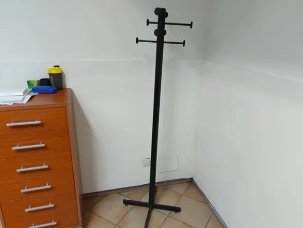 1#7967 Arredamento e attrezzatura da ufficio