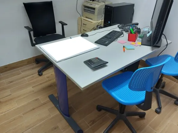1#7967 Arredamento e attrezzatura da ufficio