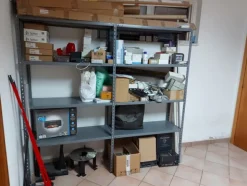 1#7967 Arredamento e attrezzatura da ufficio