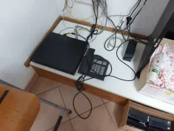 1#7967 Arredamento e attrezzatura da ufficio