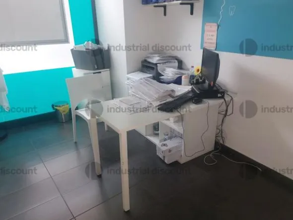 1#10114 Arredamento e attrezzatura odontoiatrica