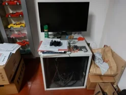 7#7555 Arredamento e attrezzature