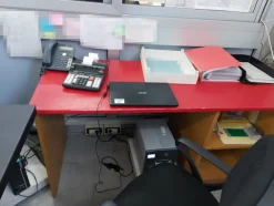 59#7915 Arredamento e attrezzature da ufficio
