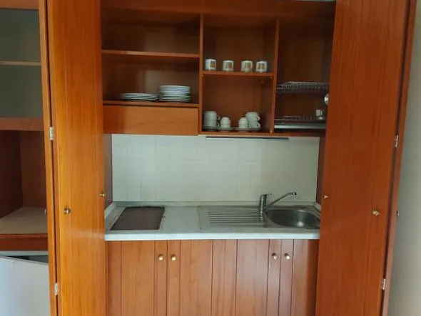 1#8644 Arredamento e beni per struttura turistico alberghiera