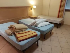 1#8644 Arredamento e beni per struttura turistico alberghiera