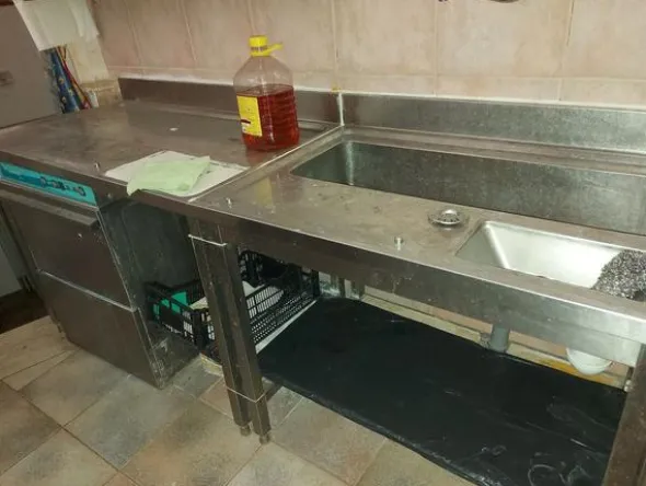 1#8644 Arredamento e beni per struttura turistico alberghiera
