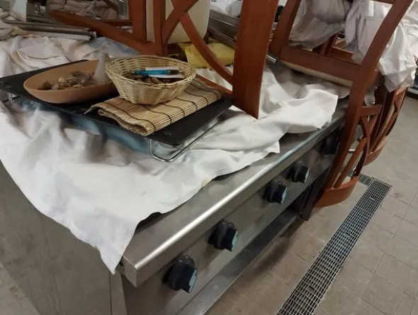 1#8644 Arredamento e beni per struttura turistico alberghiera