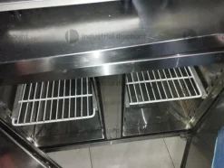 2#8919 Arredamento ed accessori laboratorio pasticceria
