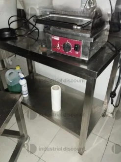 2#8919 Arredamento ed accessori laboratorio pasticceria
