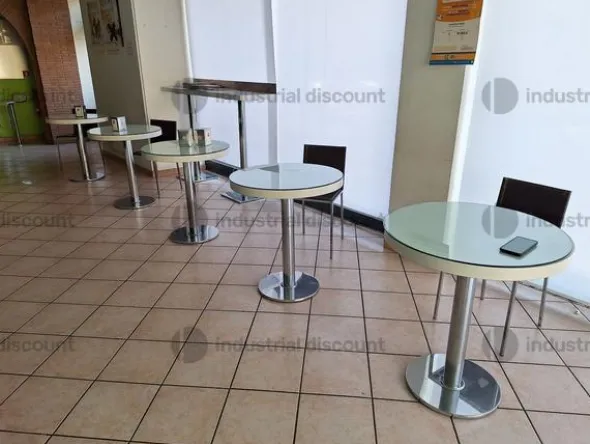 1#8184 Arredamento ed attrezzatura per bar