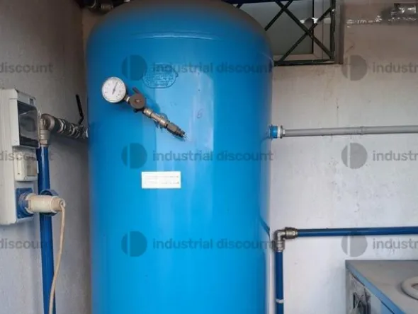 14#9883 Arredamento ed attrezzature per laboratorio calzaturiero