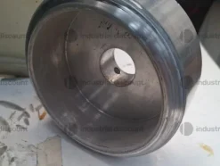14#9883 Arredamento ed attrezzature per laboratorio calzaturiero