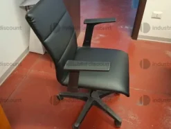 14#9883 Arredamento ed attrezzature per laboratorio calzaturiero