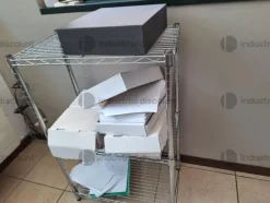 2#9795 Arredamento e macchine elettroniche da ufficio
