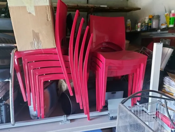 1#8027 Arredamento e macchine per ufficio
