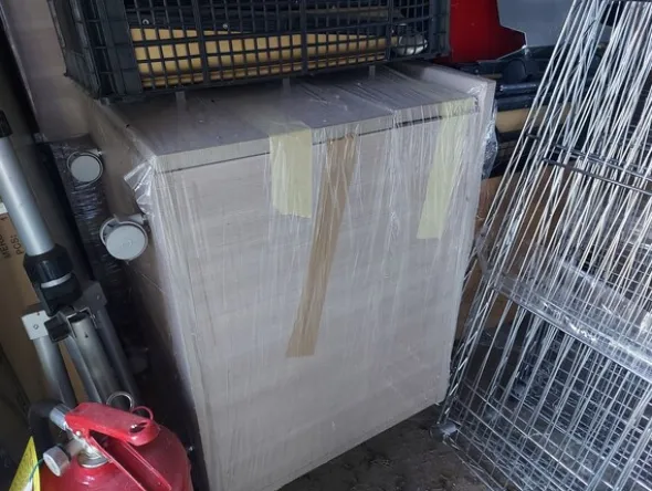 1#8027 Arredamento e macchine per ufficio