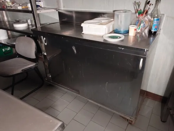 4#8063 Arredamento laboratorio pasticceria