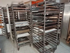 4#8063 Arredamento laboratorio pasticceria