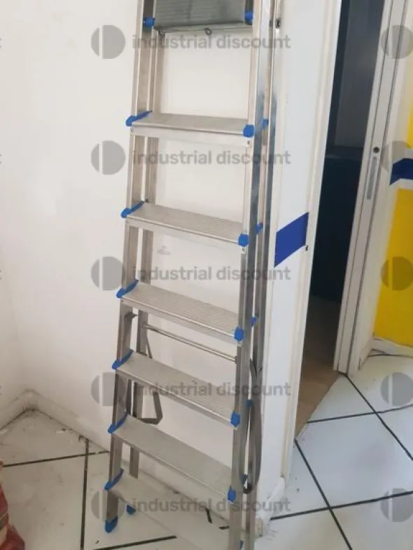 1#9093 Arredamento negozio e articoli da cancelleria