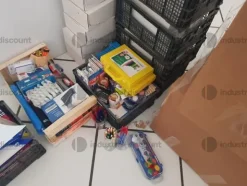 1#9093 Arredamento negozio e articoli da cancelleria