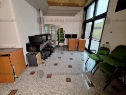 2#8869 Arredamento per albergo