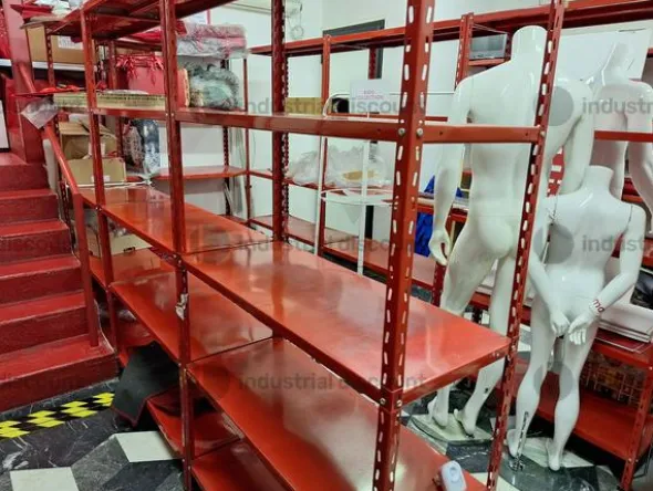 1#9621 Arredamento per negozio