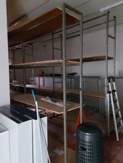 1#8185 Arredamento per negozio