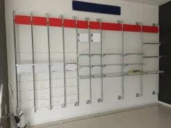 1#8185 Arredamento per negozio