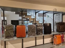 5#8748 Arredamento per negozio