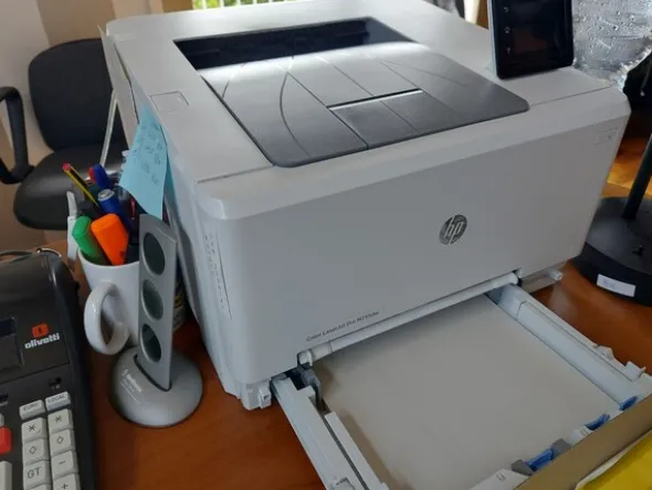 155#7915 Arredamento per ufficio