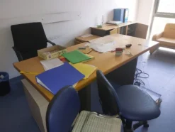 1#8539 Arredamento per ufficio e attrezzatura informatica