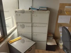 28#8723 Arredamento ufficio, pc, periferiche
