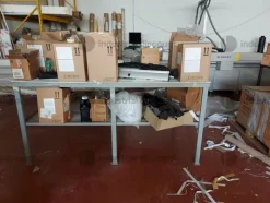 28#8723 Arredamento ufficio, pc, periferiche