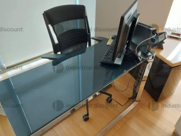 4#9480 Arredi, apparecchiature informatiche eattrezzature varie