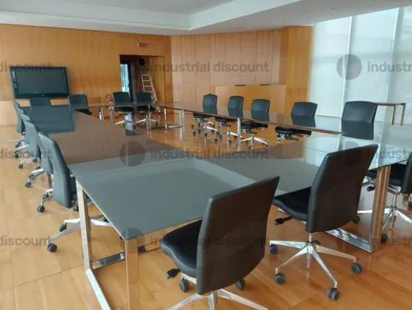 4#9480 Arredi, apparecchiature informatiche eattrezzature varie