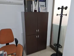 6#8439 Arredi da ufficio