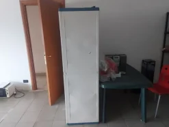9#78950 Arredi da ufficio