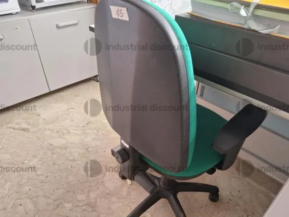 10#8767 Arredi da ufficio e accessori informatici