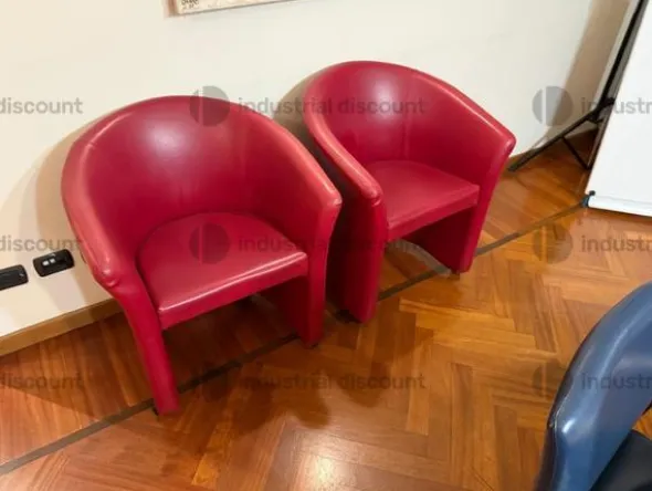 28#9706 Arredi da ufficio e apparecchiatura elettronica