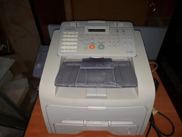 1#8017 Arredi da ufficio e attrezzature da lavoro
