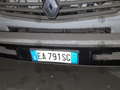 1#89310 Arredi da ufficio e Autocarro Nissan Maxity e Attrezzatura termoidraulica